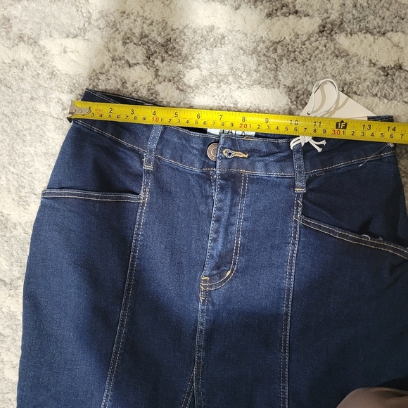 Tala Women's Blue Denim Jeans - Picture 15 of 15